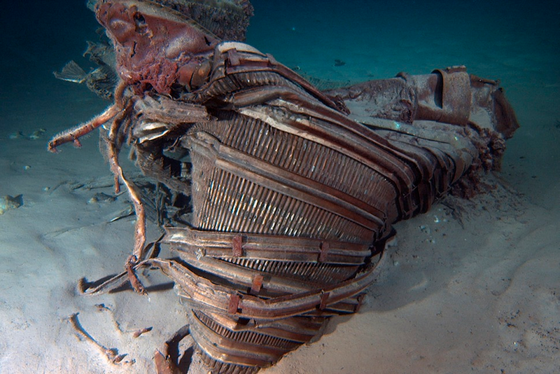 Illustration for article titled Apollo F-1 engines recovered from the bottom of the Atlantic by Bezos Expeditions